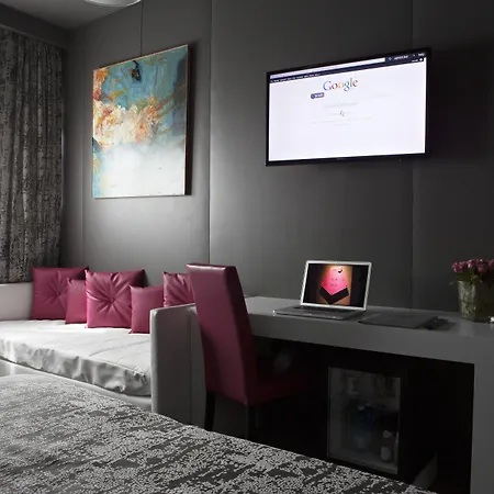 Otel Moderno - Adults Only