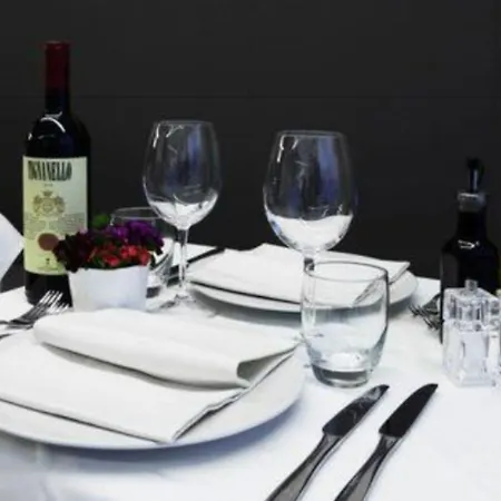 Moderno - Adults Only Otel
