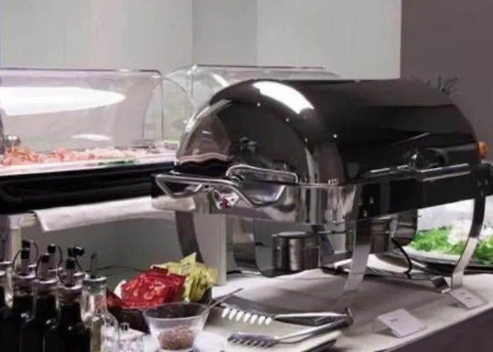 Moderno - Adults Only