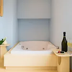 ホテル Moderno - Adults Only 4*