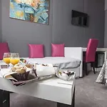 ホテル Moderno - Adults Only 4*