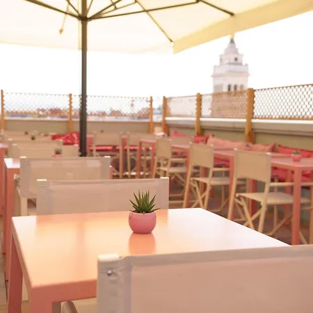 Moderno - Adults Only Hotel