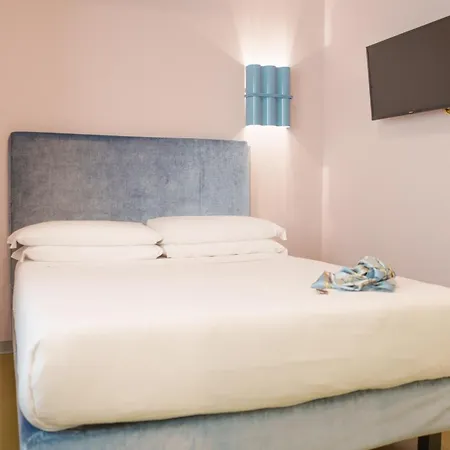 Moderno Hotel Rome