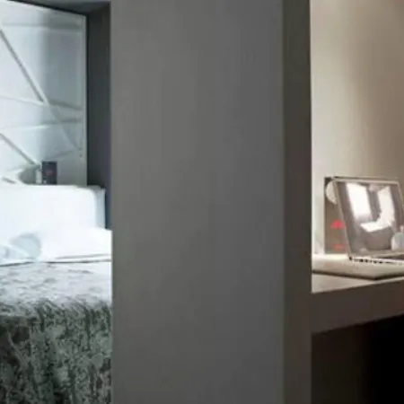 Moderno - Adults Only Rzym