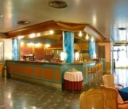 Hotel Moderno Rome