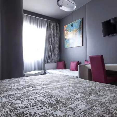 Moderno 4* Rome