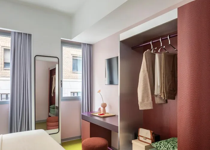 Moderno - Adults Only 로마